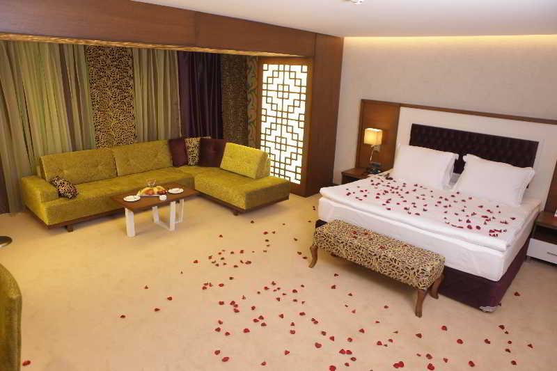โรงแรมซิริน พาร์ค อาดานา ภายนอก รูปภาพ