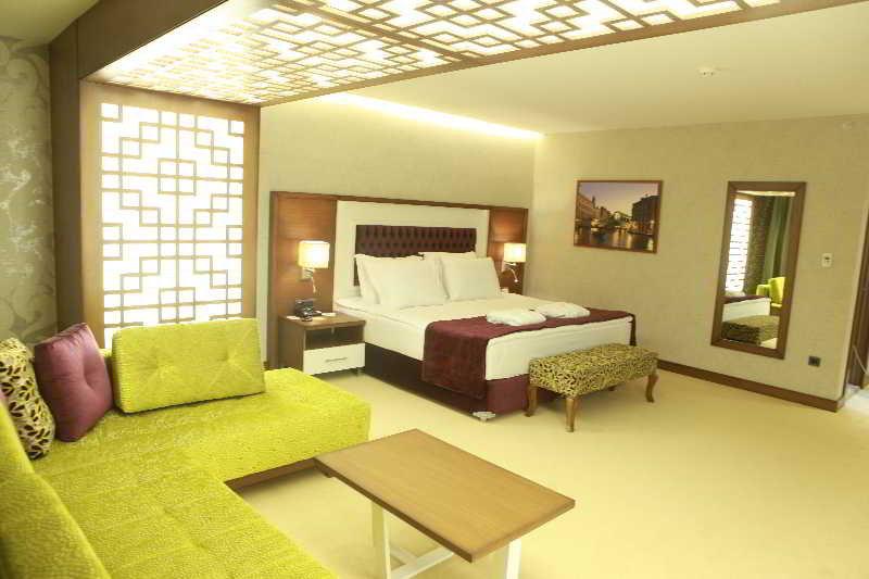 โรงแรมซิริน พาร์ค อาดานา ภายนอก รูปภาพ
